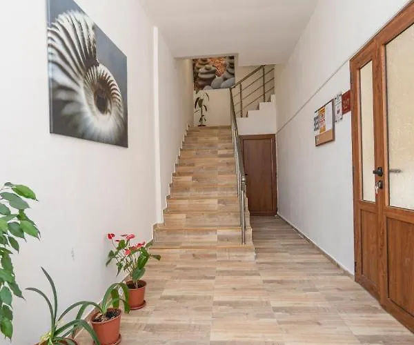 Elidis Приморско